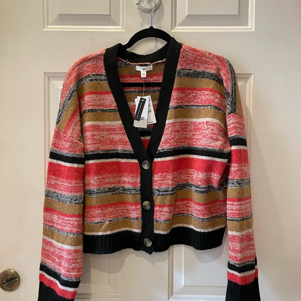 BP. Cropped V Neck Cardigan. Size XL NWT